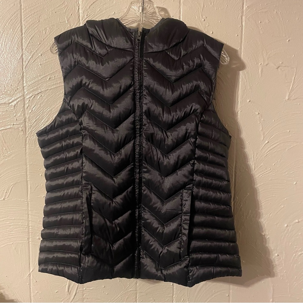 Blanc Noir Black Chevron Quilted Vest